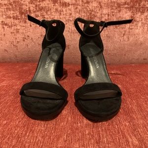 Authentic Stuart Weitzman NearlyNude sandal